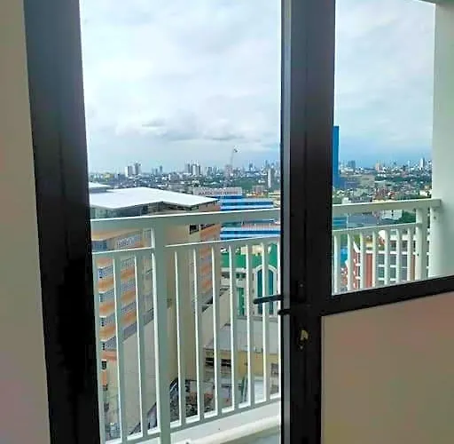 Jireh's Staycation In Makati 酒店